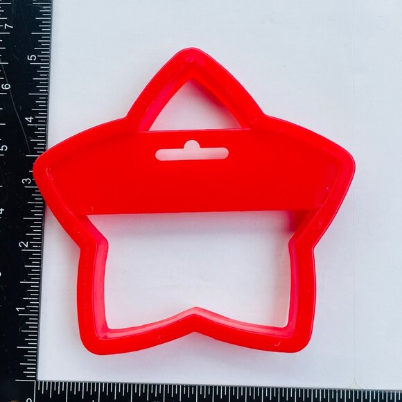 Wilton Red Star-Shaped Cookie Cutter 5 Inch Vintage - Picture 5 of 5